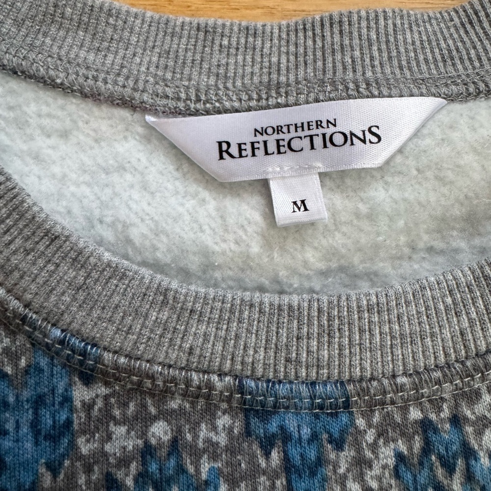 🇨🇦Northern Reflections granny core sweatshirt🇨🇦 - Picture 2 of 6
